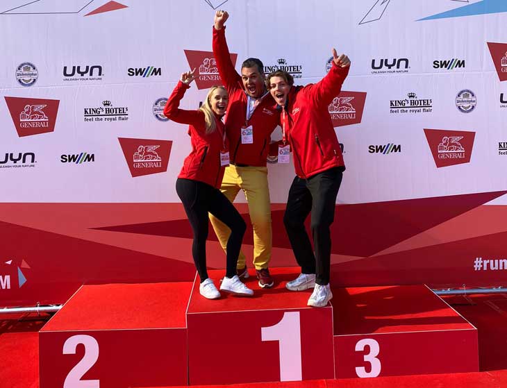 … und beim München Marathon moderierte er gemeinsam mit Influencerin Caromareike für Generali Deutschland (©Foto: privat)